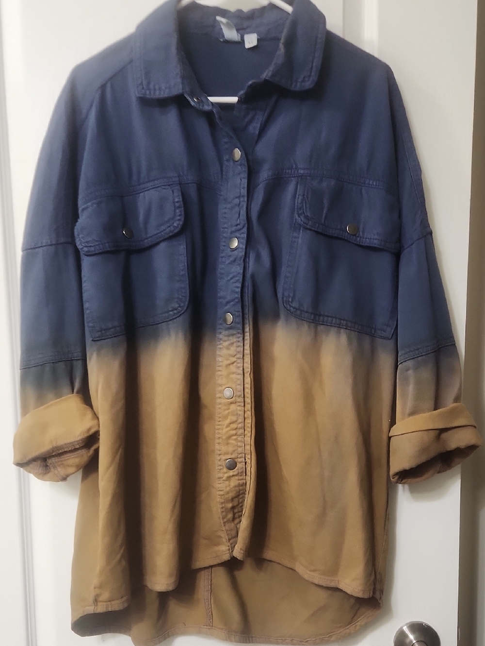 Source Unknown Blue and Brown Ombre Button-Up Shirt